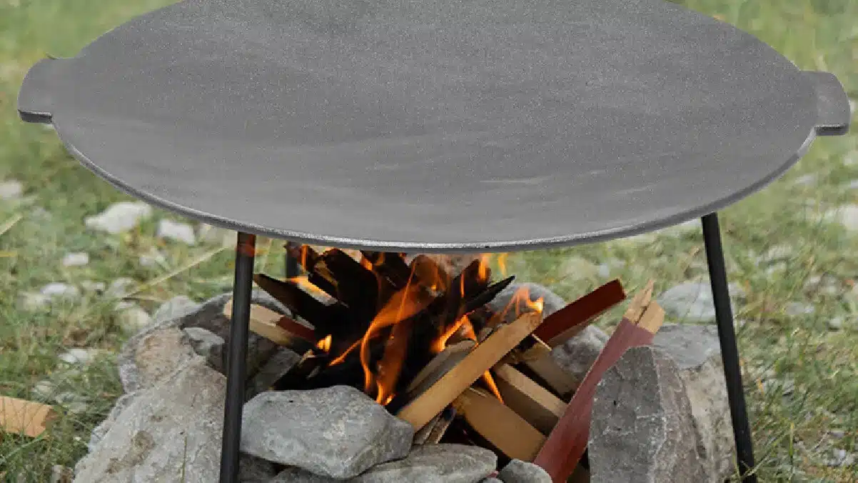 grillező tárcsa előkészítve főzéshez